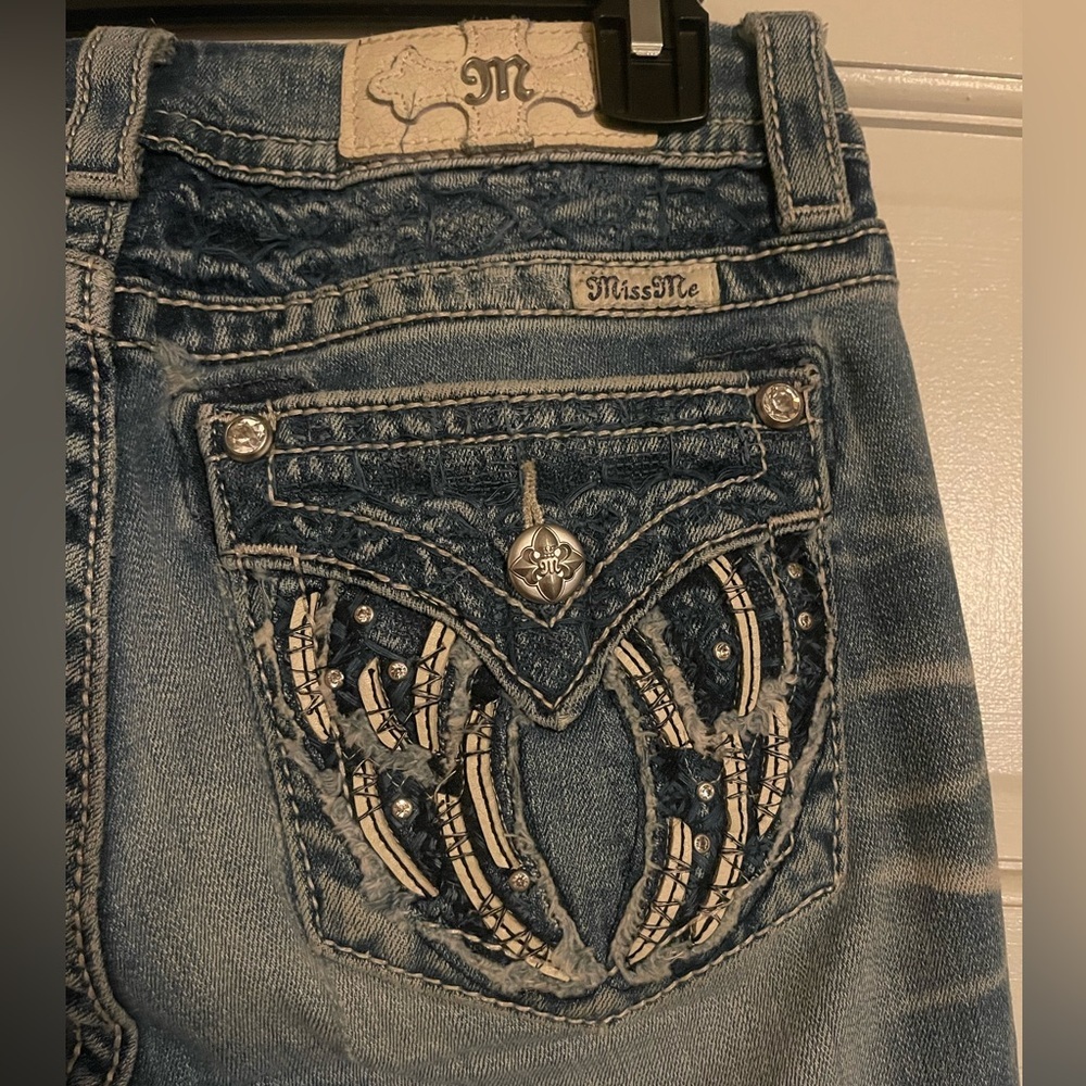 Miss Me Jeans Size 28 - Picture 4 of 6